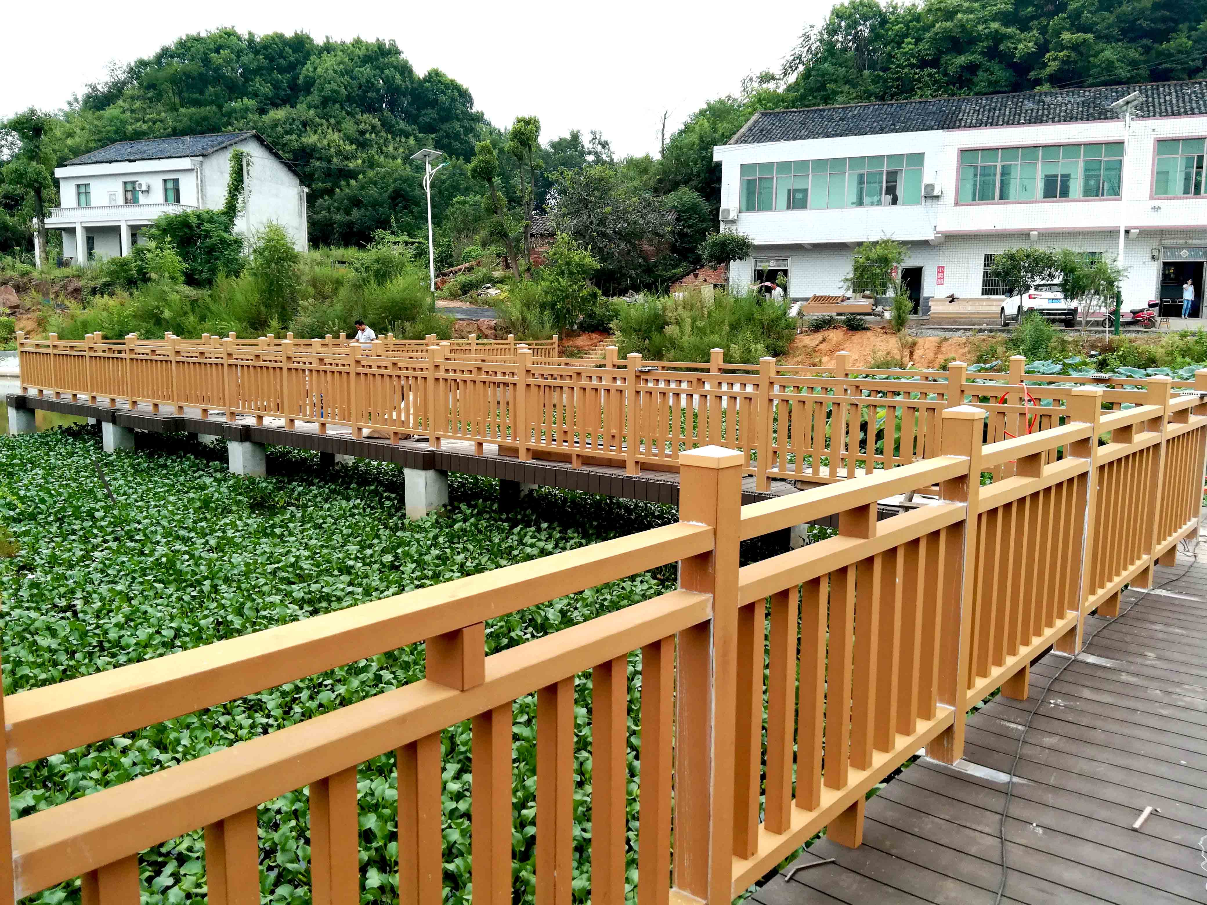 活躍在建筑領(lǐng)域的塑木材料